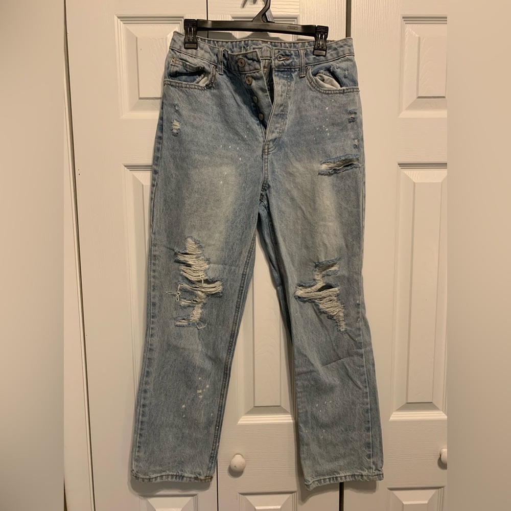 Distressed Boyfriend Jeans Size 9